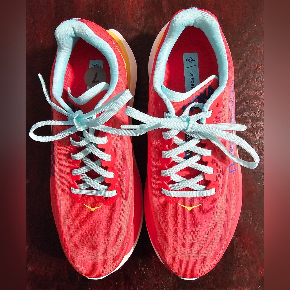 NEW/NWOT Hoka Mach X - Women’s 7B - Cerise/Cloudless - Picture 3 of 6